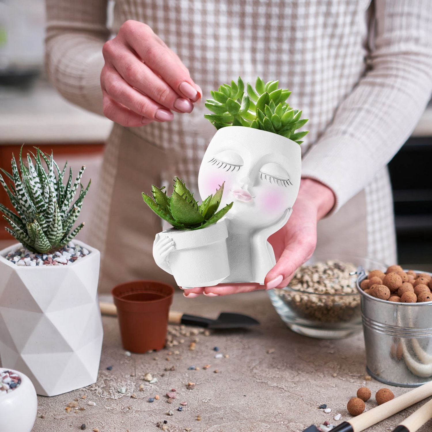 Girl Face Planter Pot Dual Opening Flower Pot With Drainage Hole Lady Head Resin Plant Pot For Succulent Cactus Indoor Outdoor